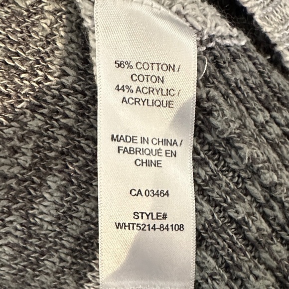 🌸Ricki's Black and Gray Striped Sweater - Picture 4 of 5